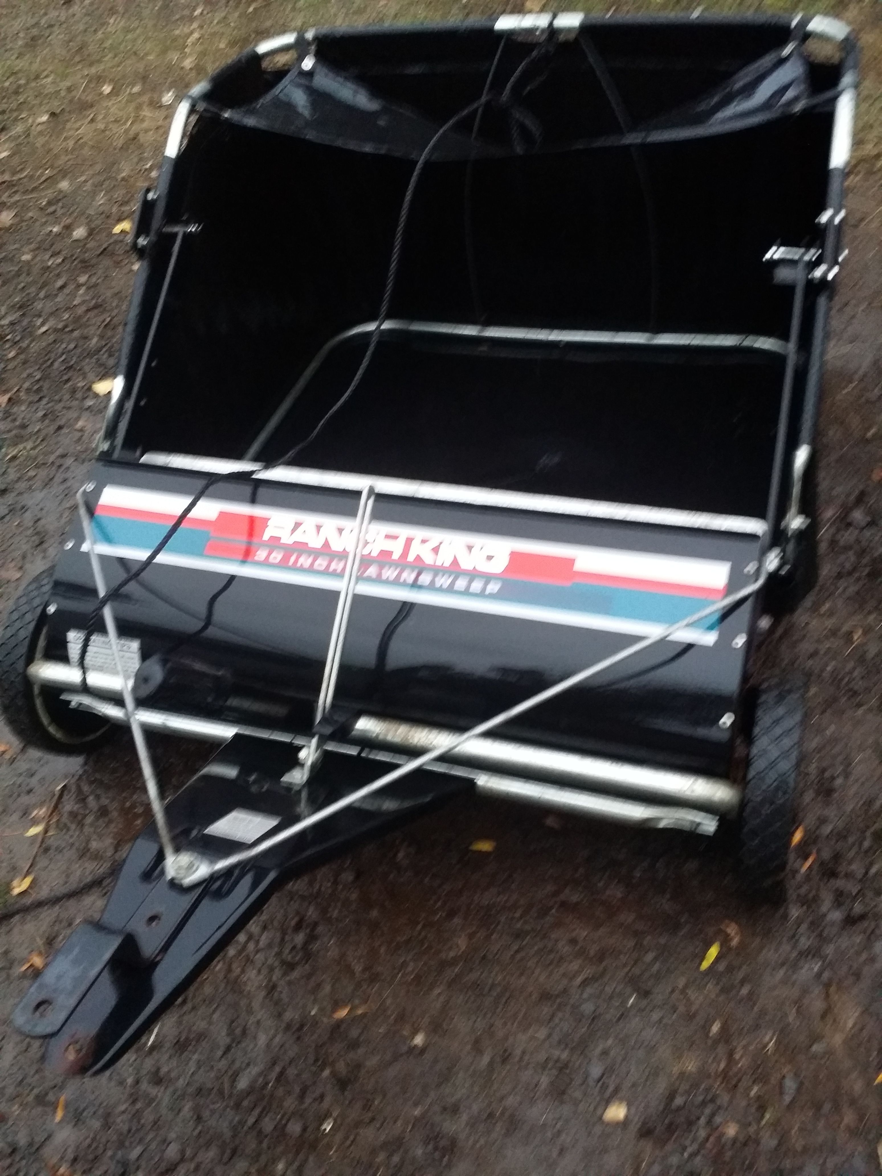 Ranch King 30" Pull Behind Leaf/Lawn Sweeper