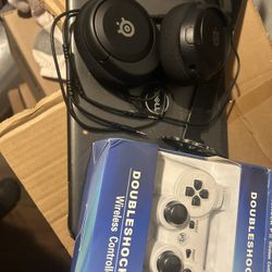Dell Laptop, Head set and PlayStation Controller For Sale