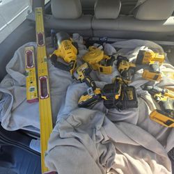 Various TOOLS and Stabila Levels