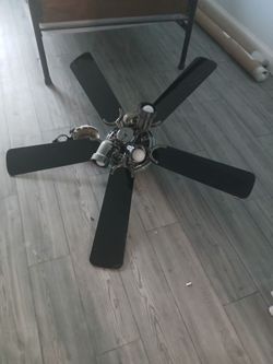 Ceiling fan $50 OBO