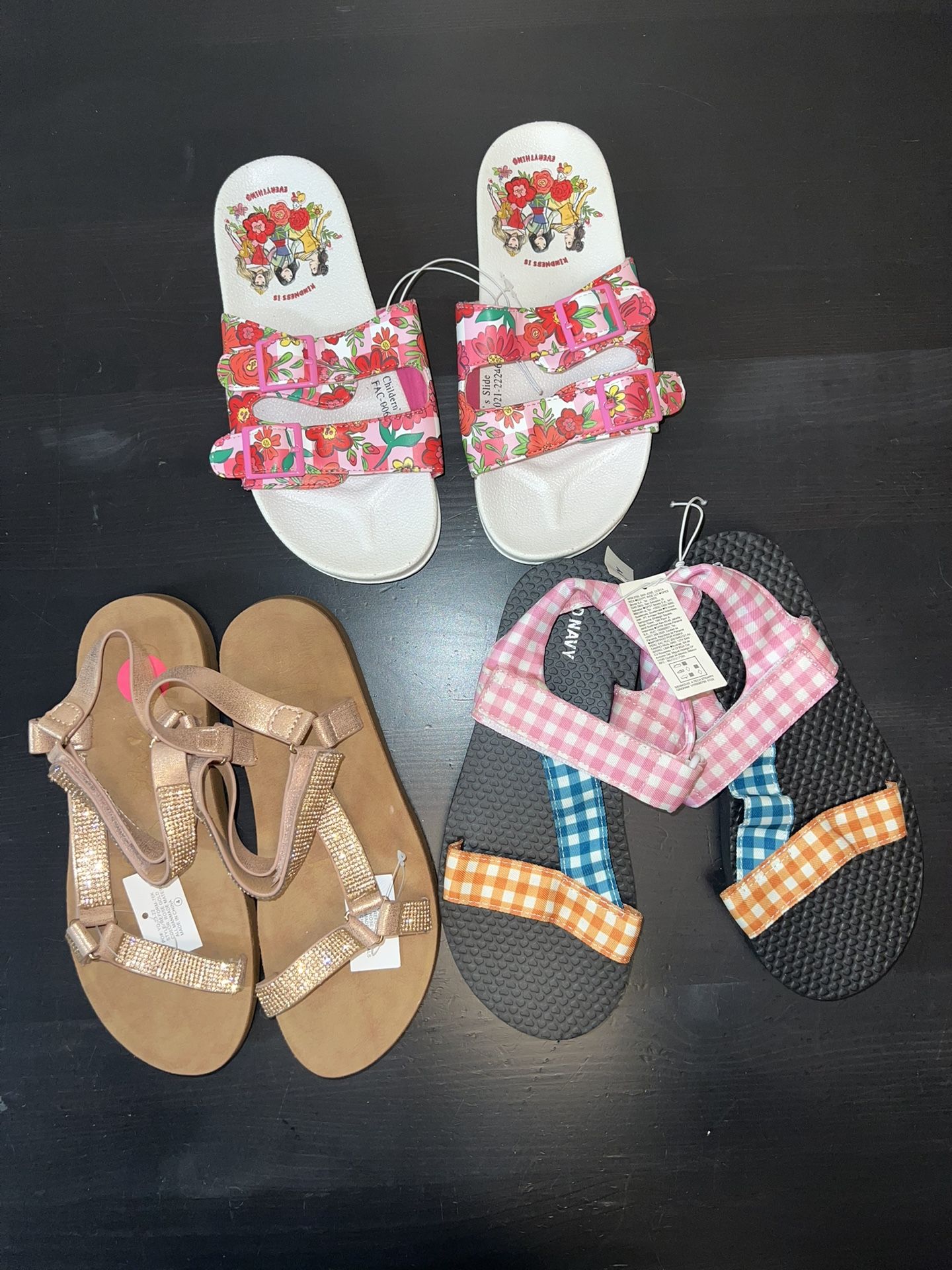 Lot of Girls Sandals Size 3-4