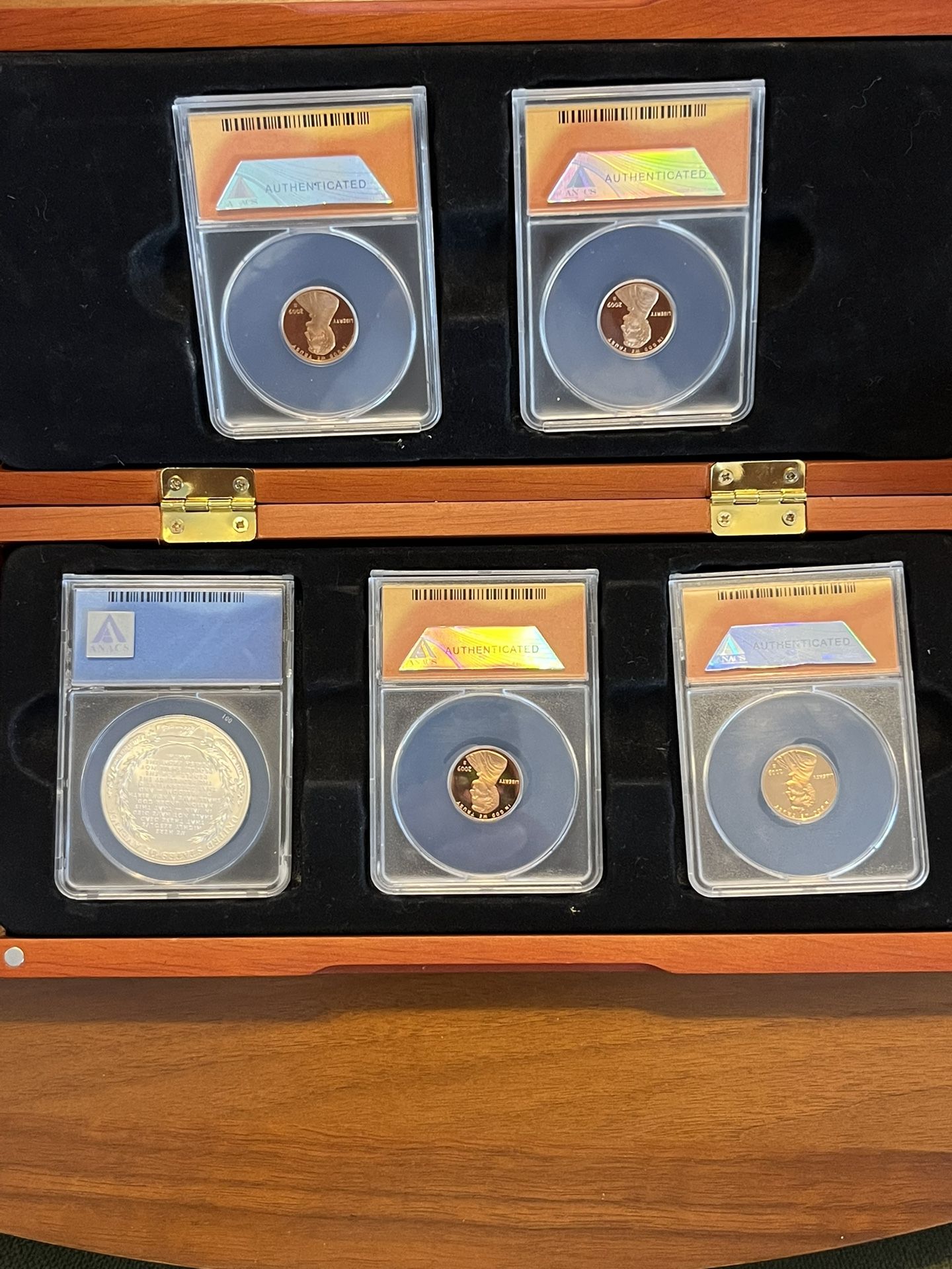 Lincoln Bicentennial Coin Set.