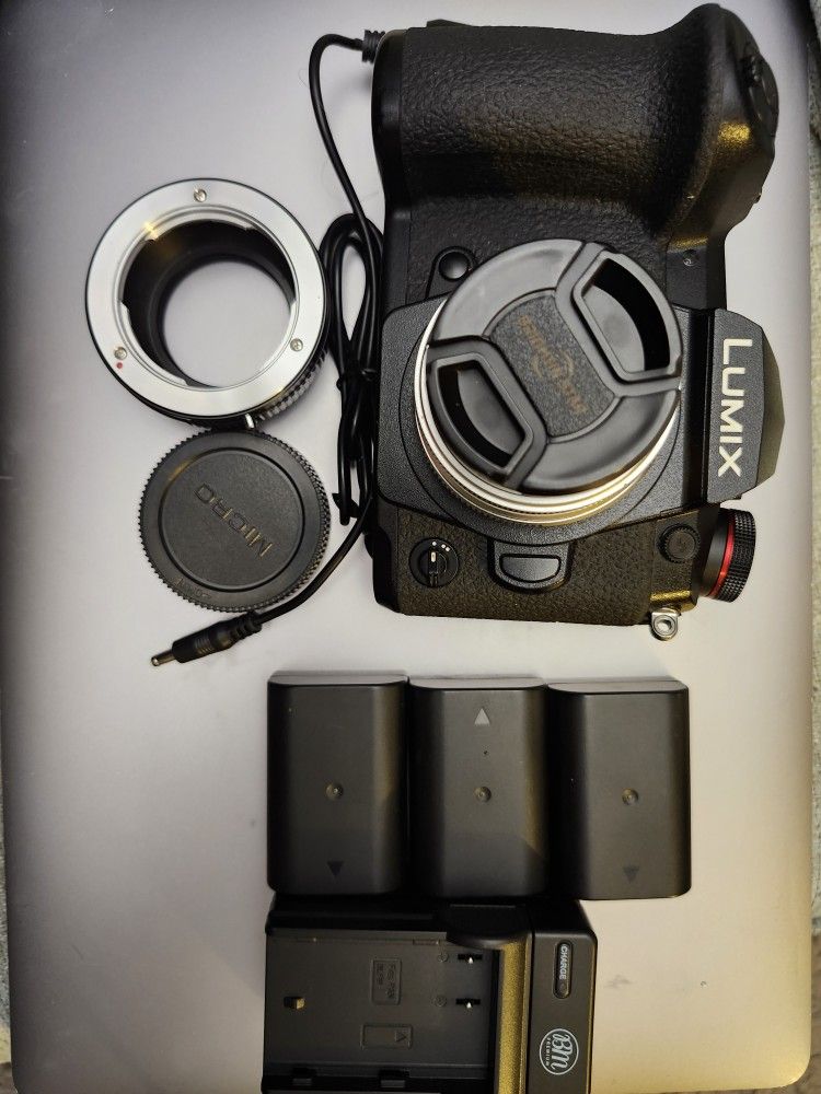 Panasonic Lumix G9 With Manual Lens