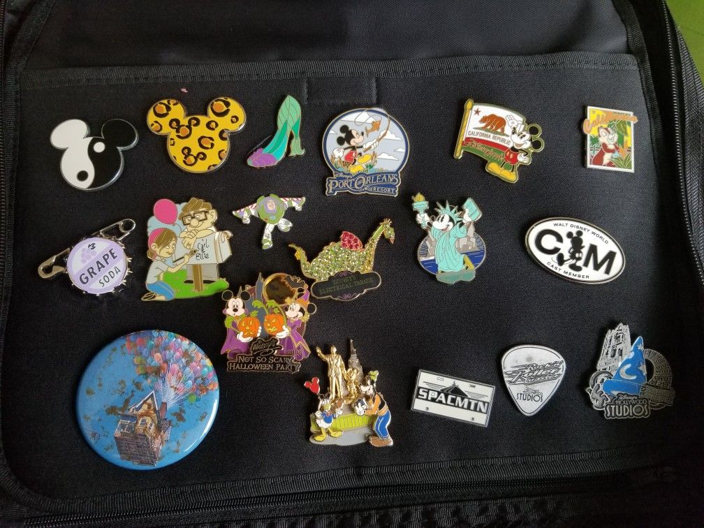 Random lot of Disney Trading Pins