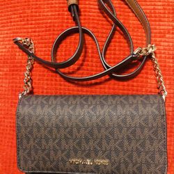 Michael Kors Sling back Purse 