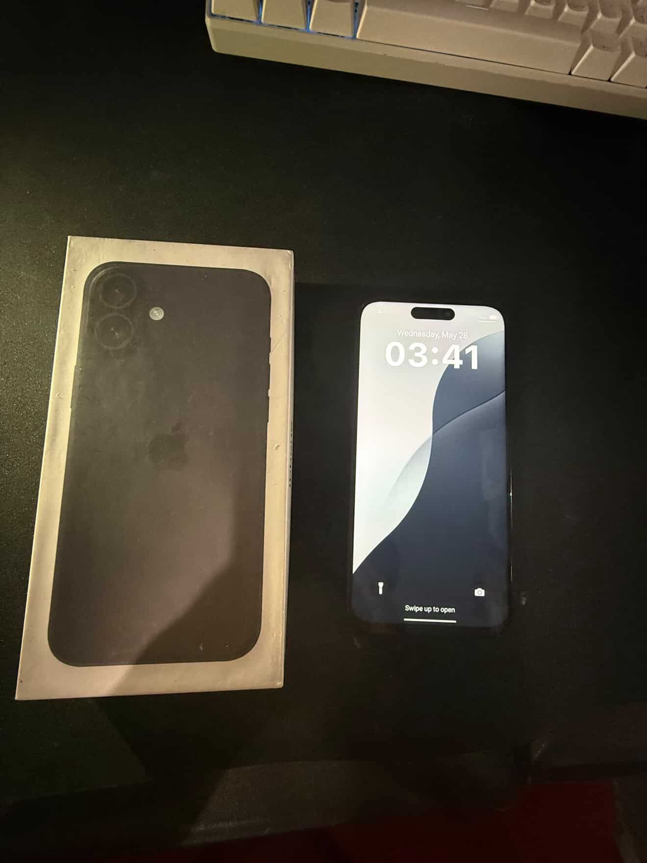 iPhone 16 Plus