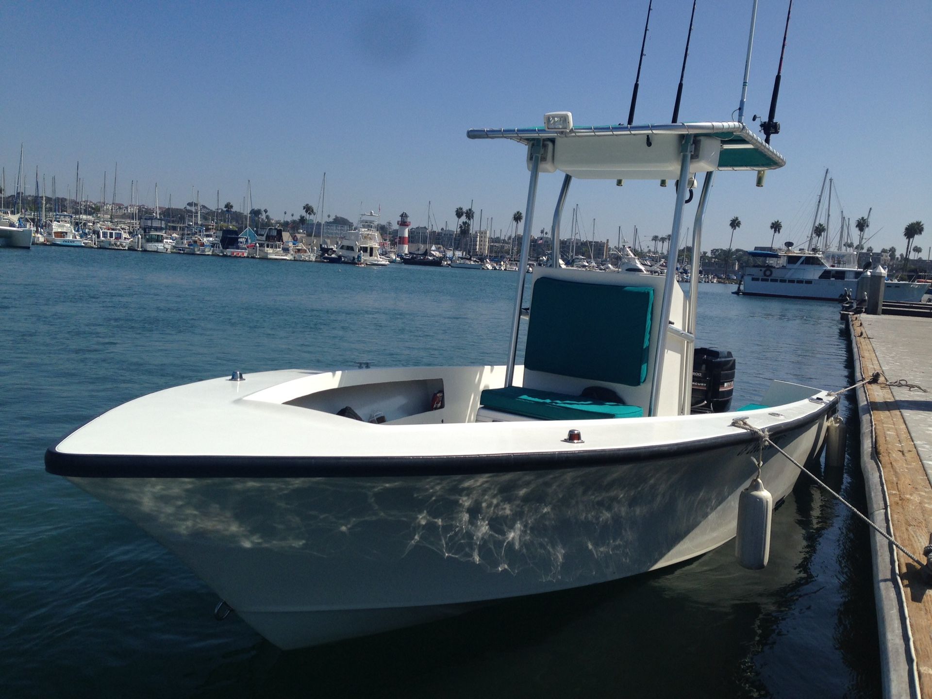 21’ SeaCraft center console fishing boat