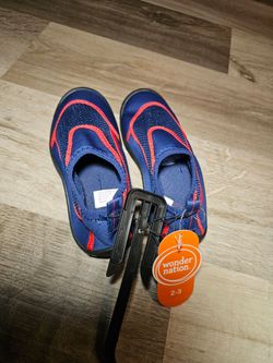 Kids shoes size 2-3