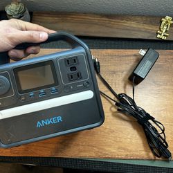 Anker 521 Portable Power Station (256kWh)