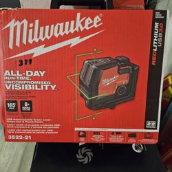 MILWAUKEE LASER NUEVO GREEN LINE 