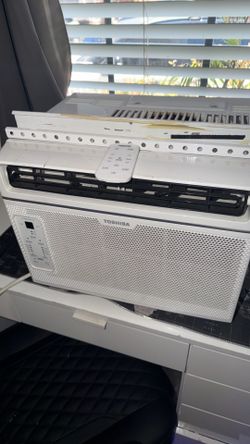 Toshiba  air conditioner 6,000 BTU