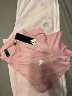Adidas Shirt And Jogger Pant