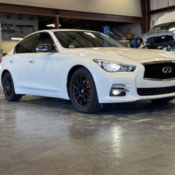 2017 INFINITI Q50 PREMIUM AWD 