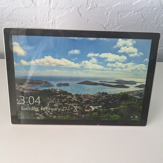 Microsoft Surface Pro (Model 1796)