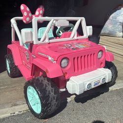 Mini Mouse Electric Jeep