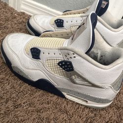 Jordan 4