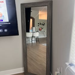 Body Mirror