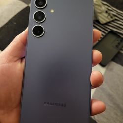 Galaxy s24+ 256GB (cobalt violet color)