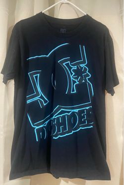 DC T-Shirt- Size Large