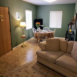 Country kitchen table and chairs