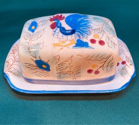 Vintage Nasco Ceramic covered butter dish w/handpainted rooster