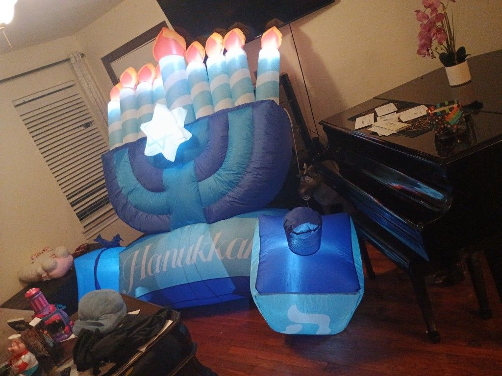 Hanukkah Inflatable 