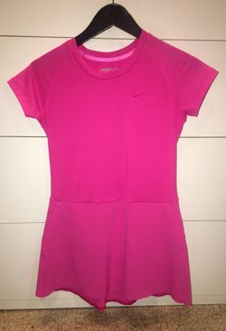 Girls Nike golf dress size medium