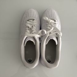 BRAND NEW Nike Air Force 1 Low - Triple White Mens Size 11.5