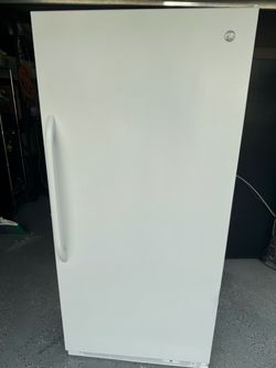 GE Upright Freezer ICE COLD!!
