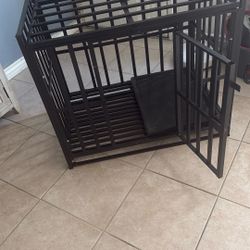 Metal Heavy Duty Dog Crate