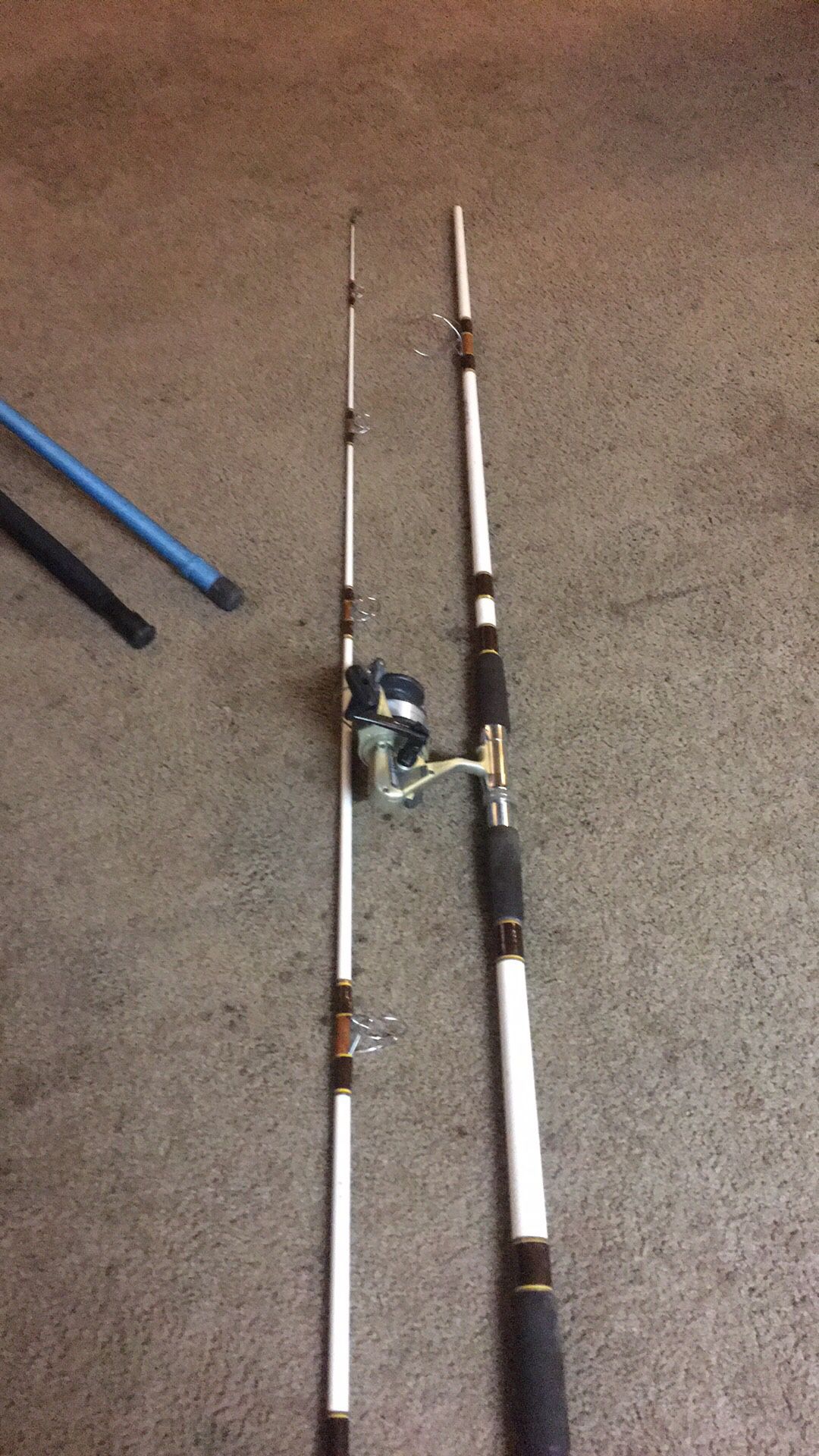 12 foot fenwick surf rod for Sale in Corvallis, OR - OfferUp