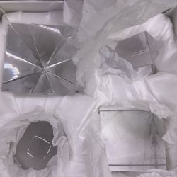 Clear Shapes Decor