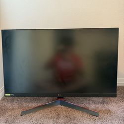 32 INCH LG GAMING MONITOR