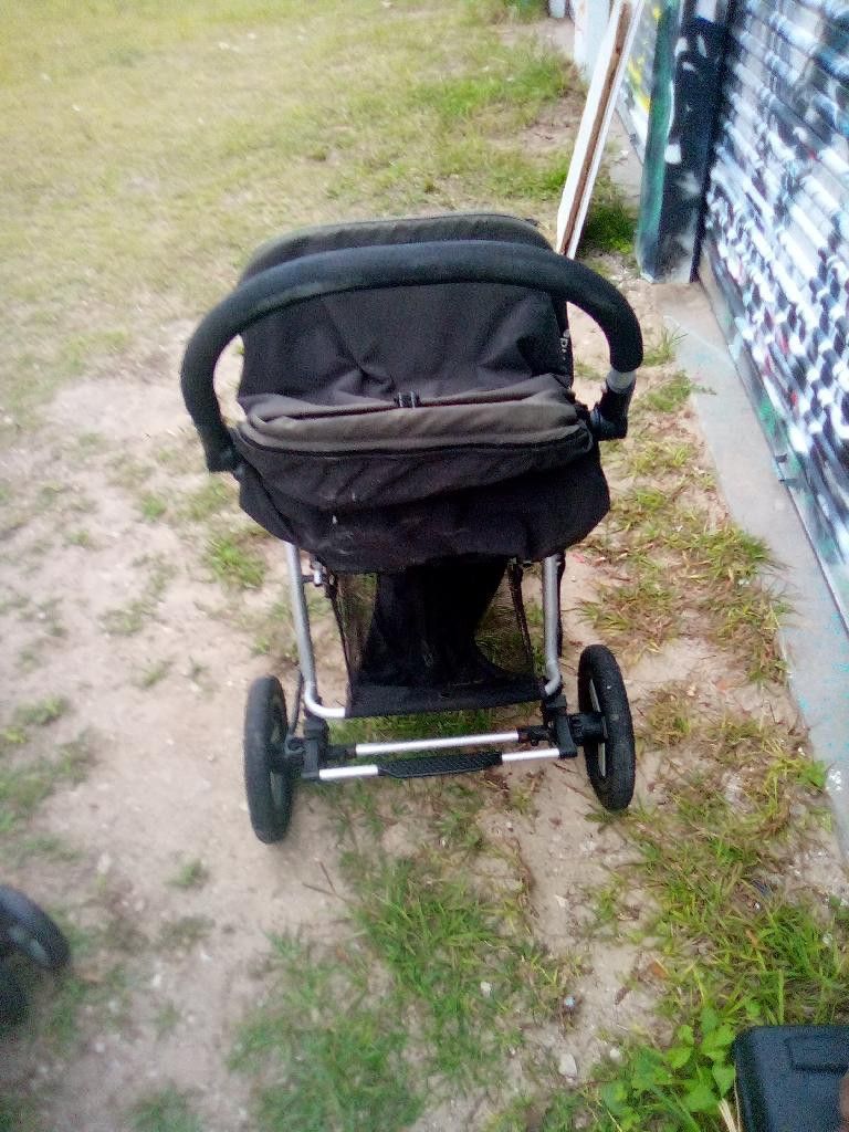 Three Wheeler Jog Stroller