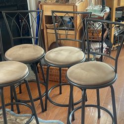 Island Chairs 