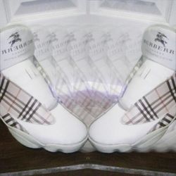 Burberry Sneakers 10.5