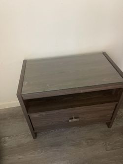 Matching Bedroom Set – Bed Frame, Dresser w/ Mirror & Nightstand