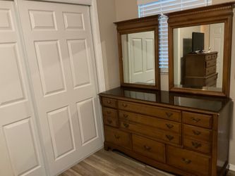 Dresser