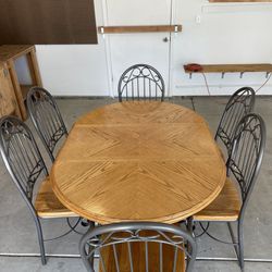 Kitchen Table & 6 Chairs