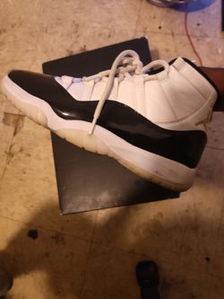 Air Jordan 11 Retro gratitude Sneakers