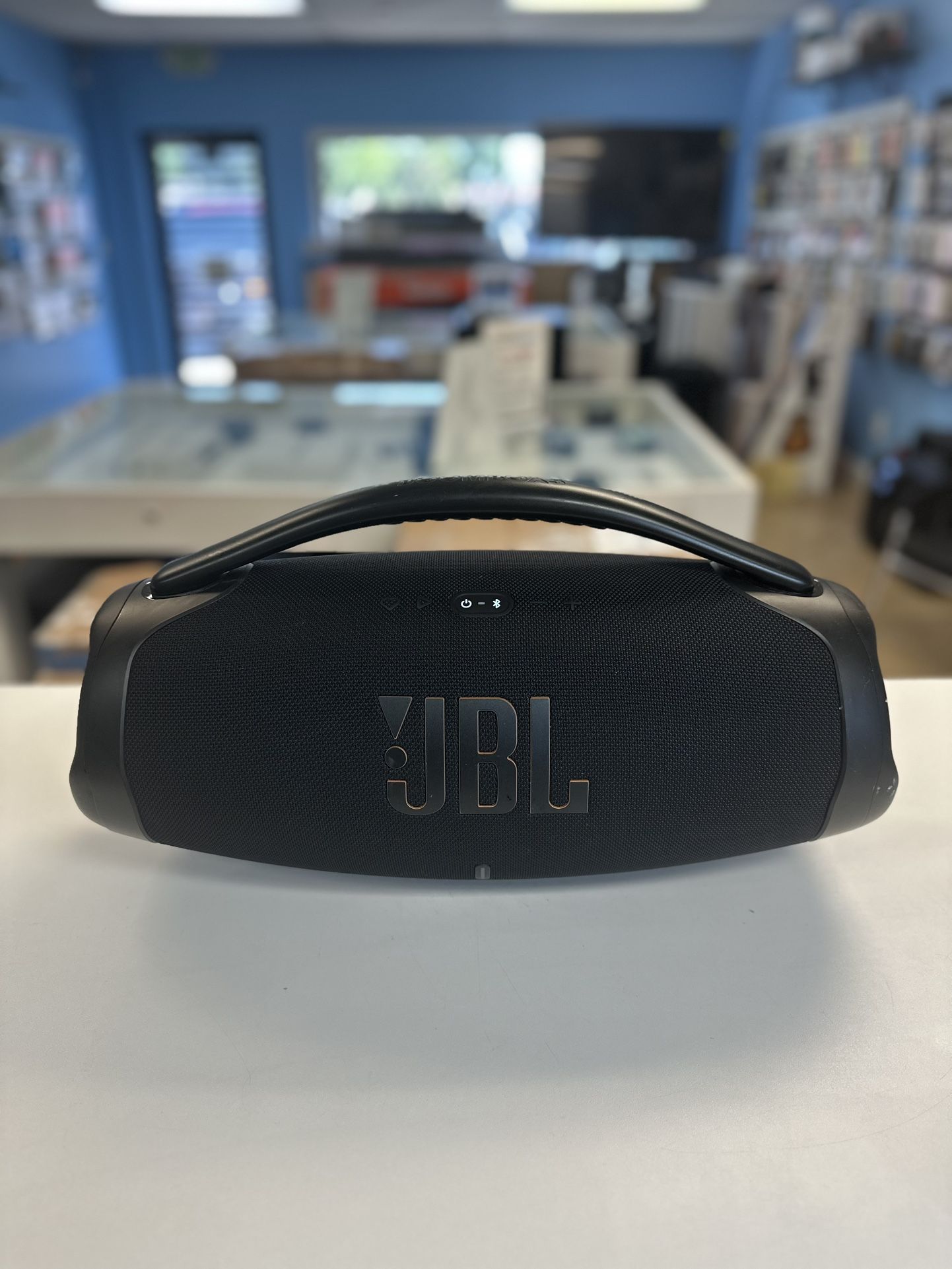JBL Boombox wifi editiin Portable Bluetooth Speaker Black