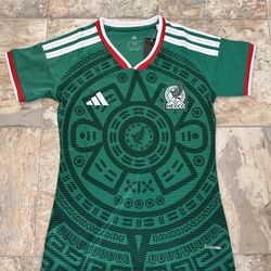Mexico 🇲🇽 women jersey sizes 2XL-XL-L-M-S⚽️