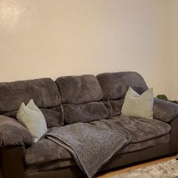 Comfy Sofa 