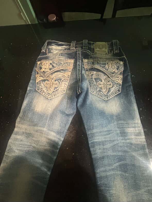 Jeans Rock Revivals