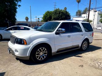 2004 Lincoln Navigator
