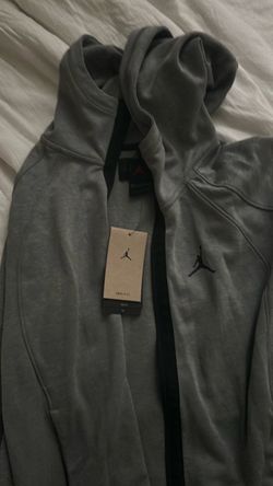 Men’s Medium Jordan Jackets