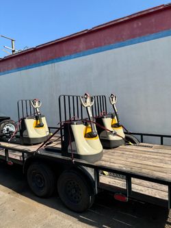Crown electric pallet jacks