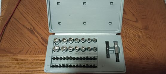Tekton  1/4 drive bit socket set