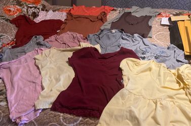 1#girls shirts, size L total of 10