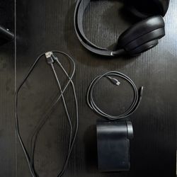 SteelSeries Arctis Nova Pro Wireless Headset (PlayStation)